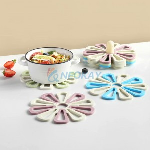 Silicone Trivet Mat Hot Pads Holders for Table Countertop Trivet Insulated Flexible Non-Slip Heat Resistant Modern Kitchen Hot Pads Trivets for Hot Dishes and Table